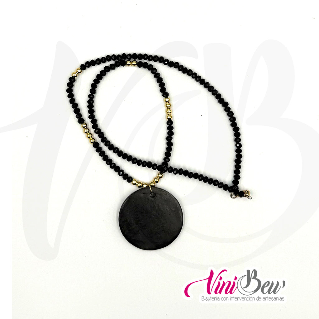 Collar de Barro Negro Sol