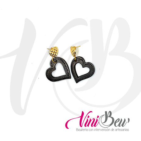 Aretes de Barro Negro con chapa