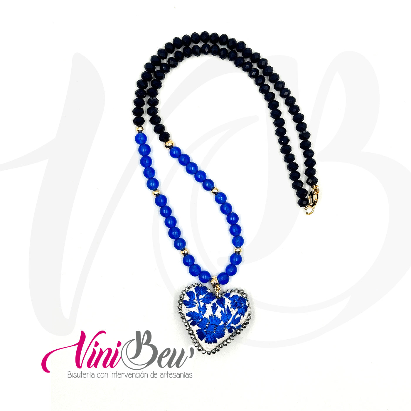 Collar Corazón Bordado