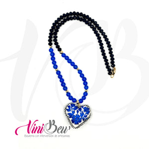 Collar Corazón Bordado