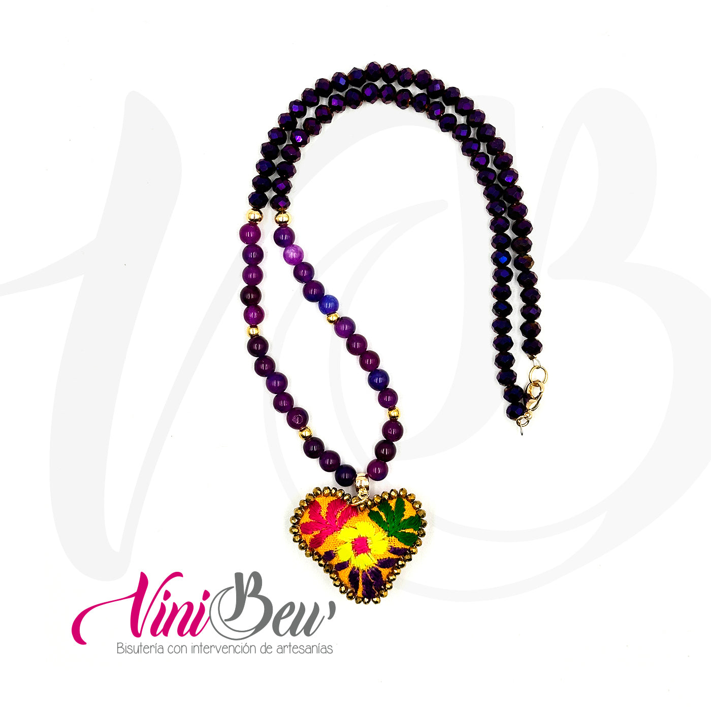 Collar Corazón Bordado