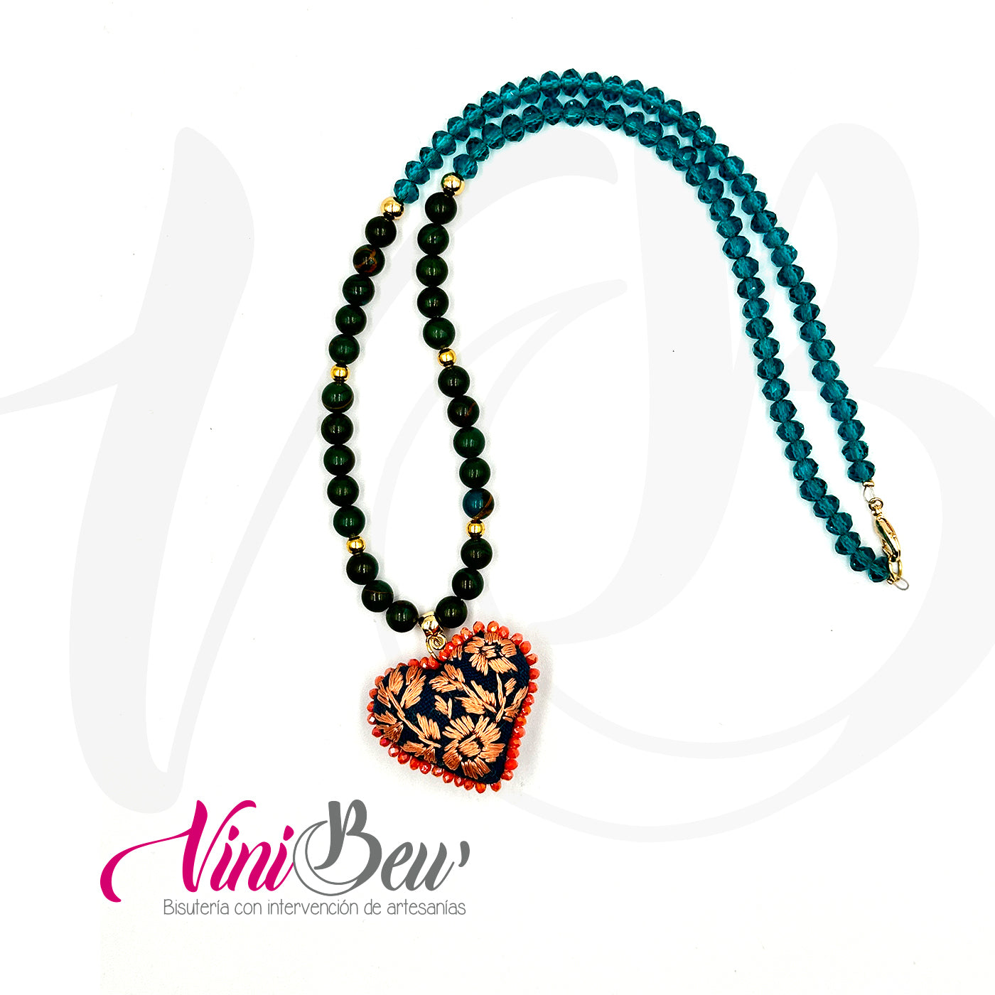 Collar Corazón Bordado