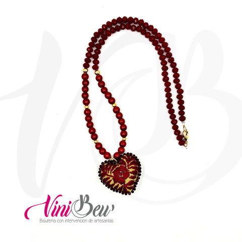 Collar Corazón Bordado