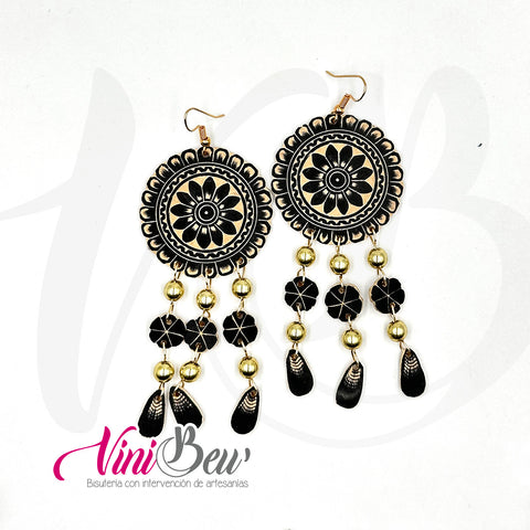 Aretes de Jícara Labrada