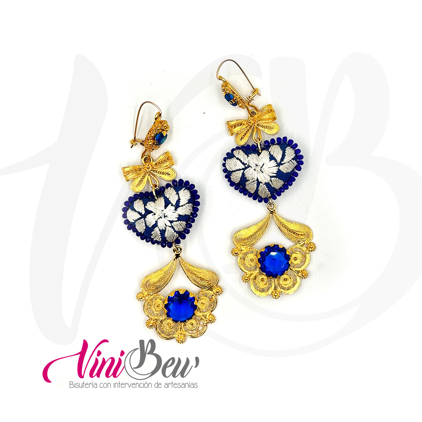 Aretes Corazón Bordado con Filigrana