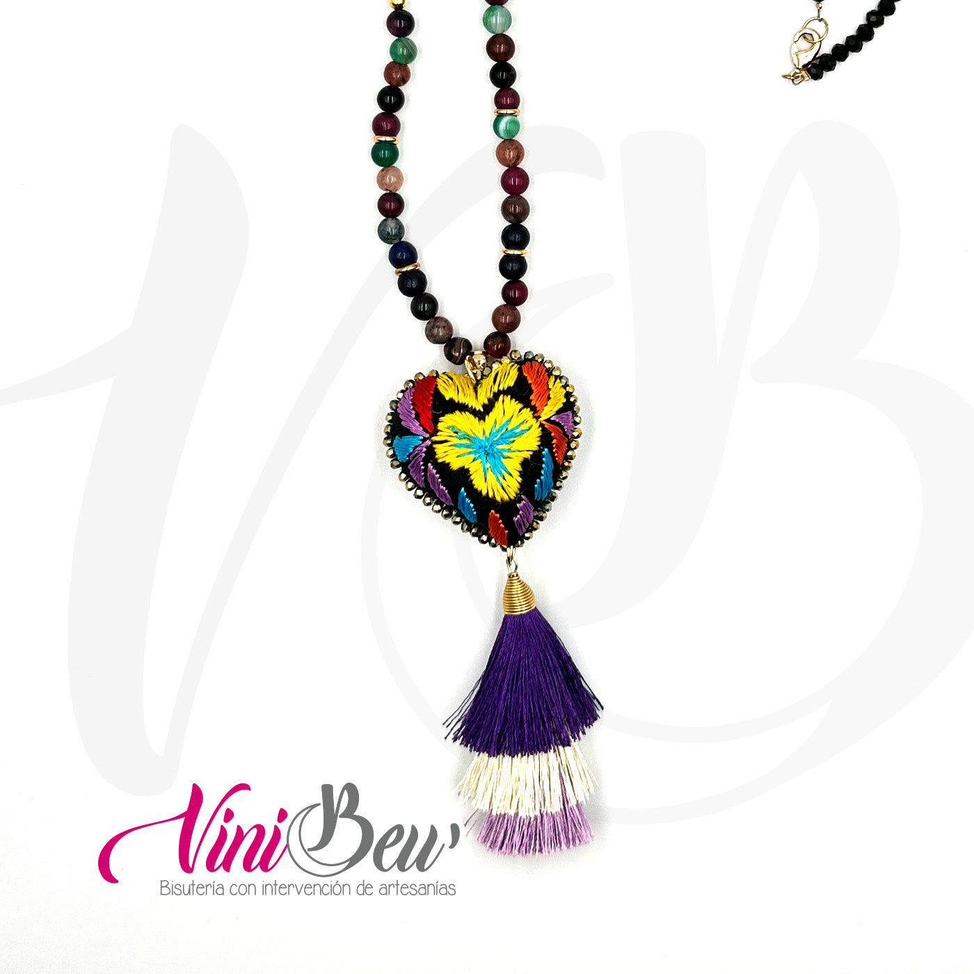 Collar Corazón Bordado Triple