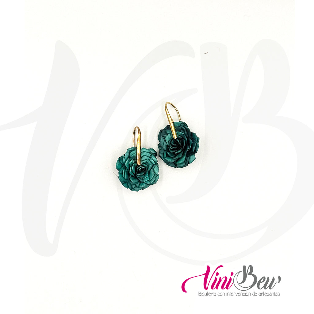 Modelo 3 - Aretes flor de palma mini