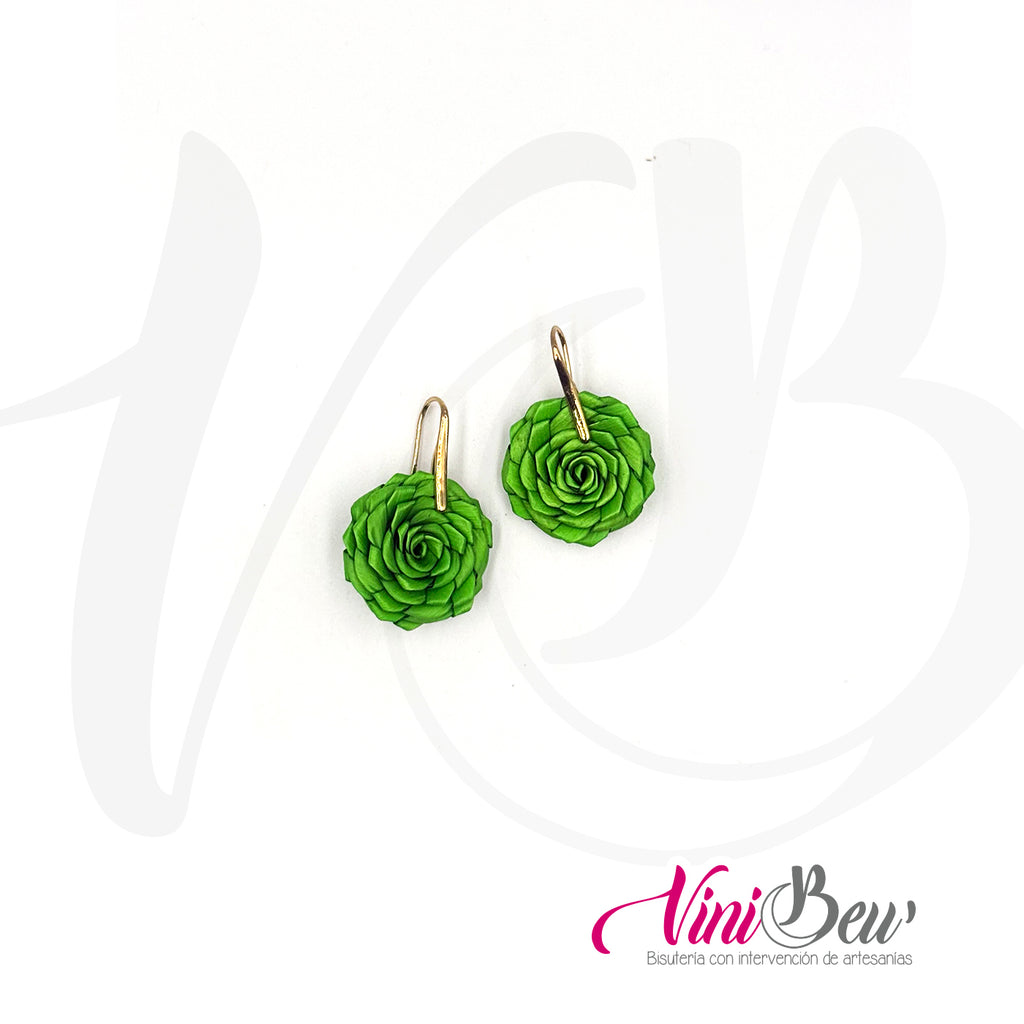 Modelo 3 - Aretes flor de palma mini