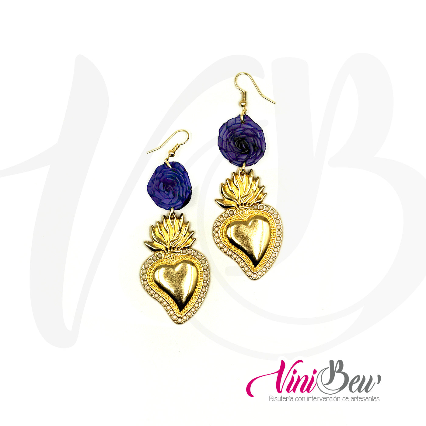 Modelo 2 - Aretes flor de palma corazón