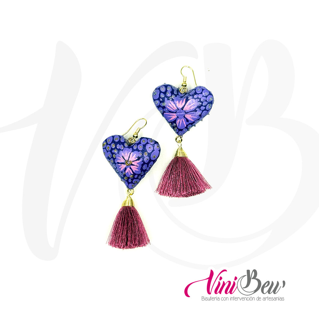Modelo 5 - Aretes corazón alebrije con motita