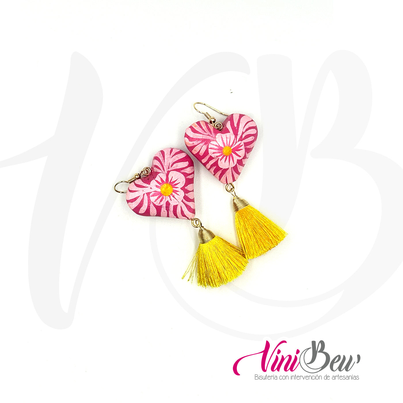 Modelo 5 - Aretes corazón alebrije con motita