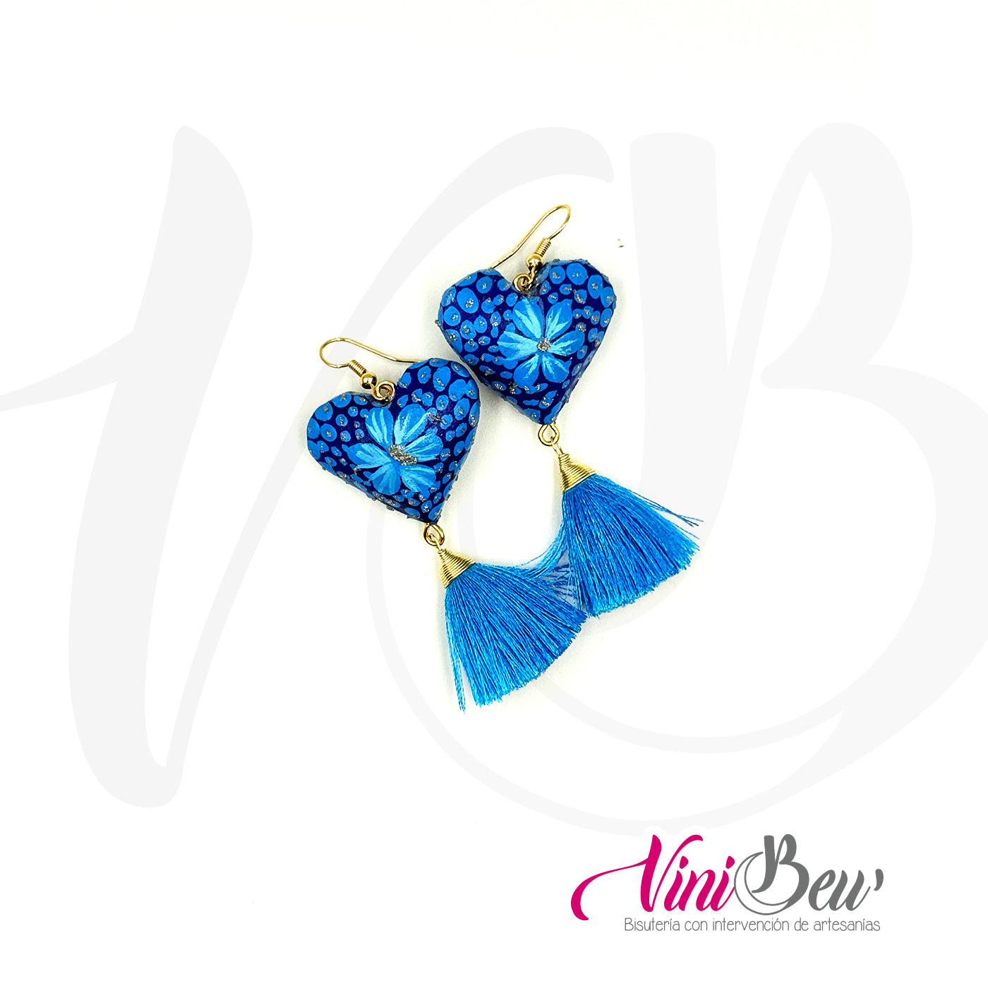 Modelo 5 - Aretes corazón alebrije con motita