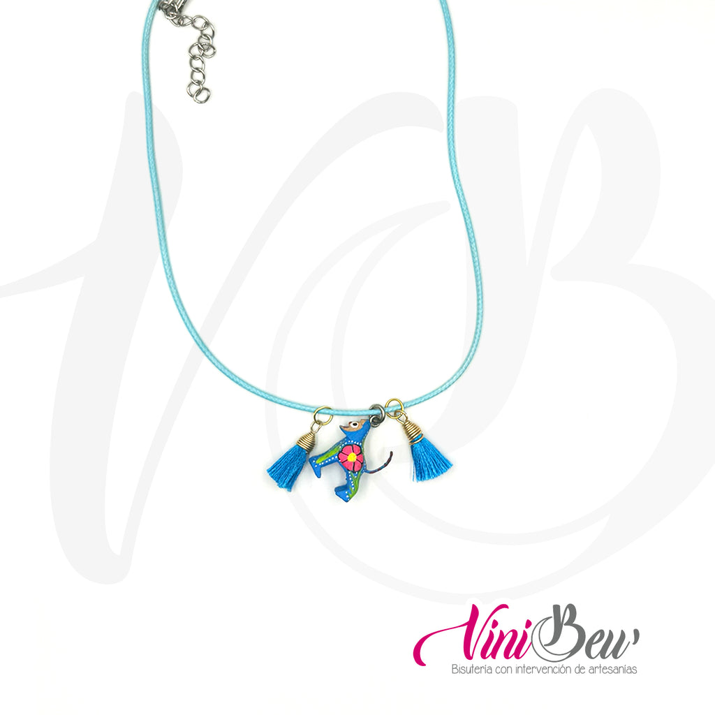 Modelo 9 - Collar con alebrije mini