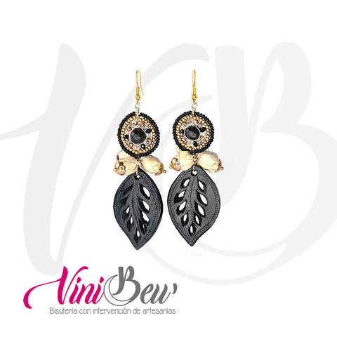 Aretes Hoja de Barro Negro