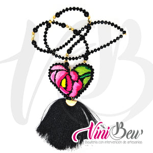 Collar Corazón bordado del Istmo