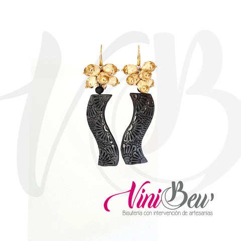 Aretes Onda de Barro Negro