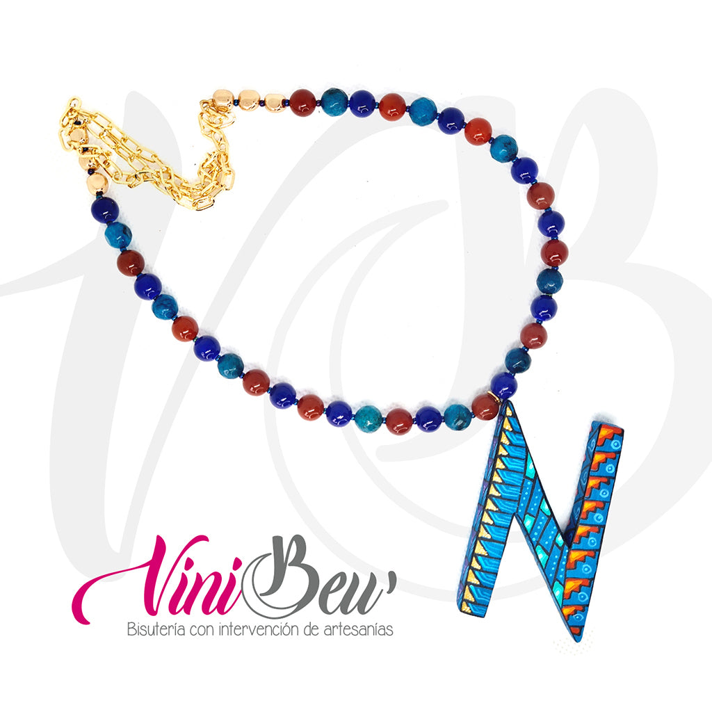 Collar Letra de Alebrije