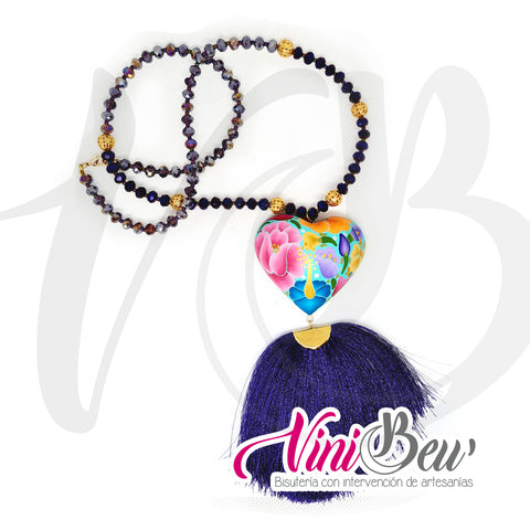 Collar Corazón del Istmo con Motita