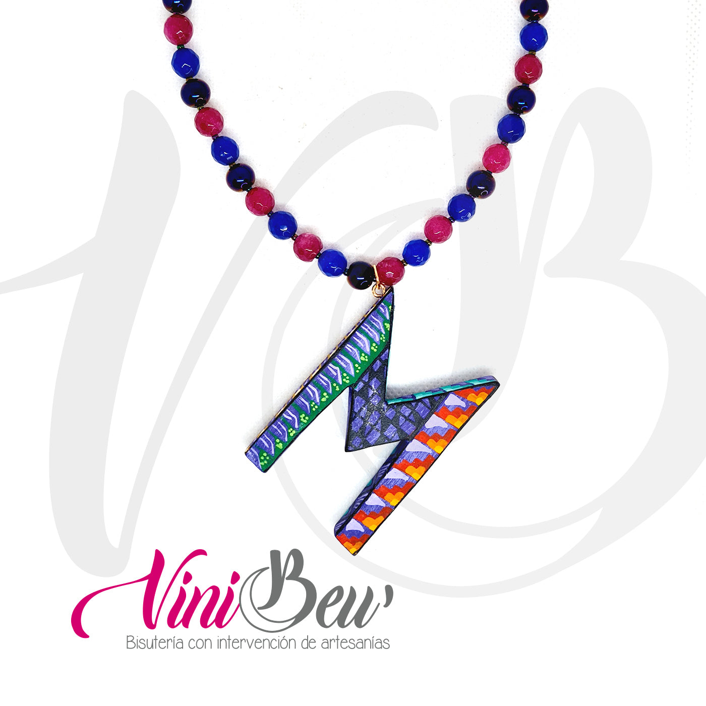 Collar Letra de Alebrije